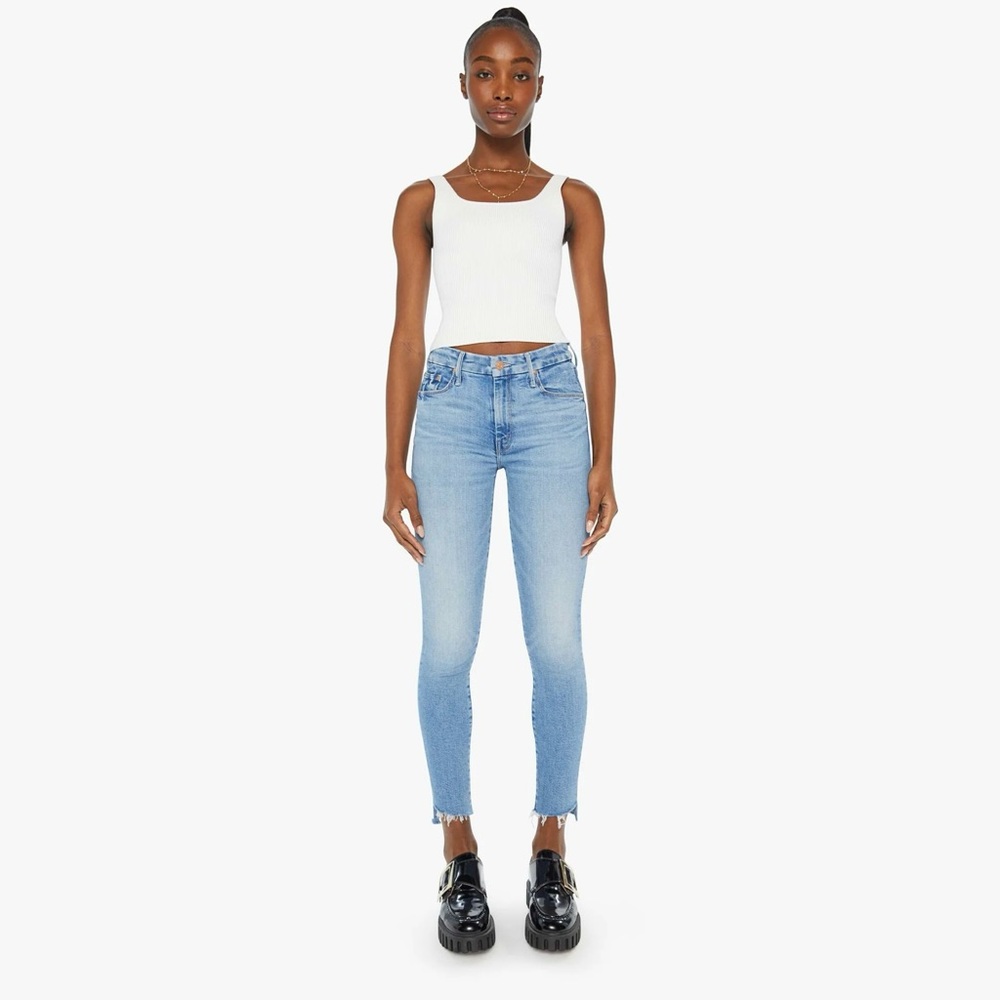 MOTHER The Stunner Ankle Step Fray Jean